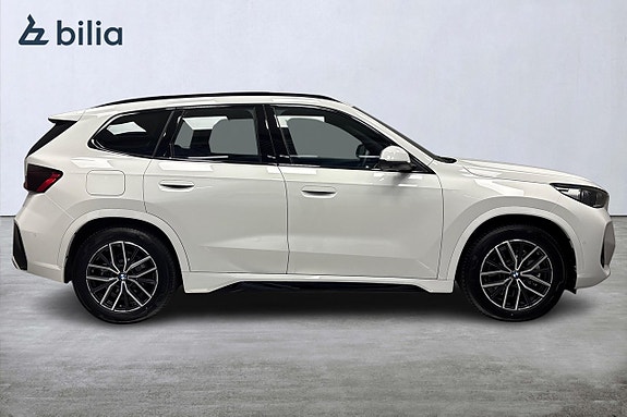 BMW X1 2 of 15