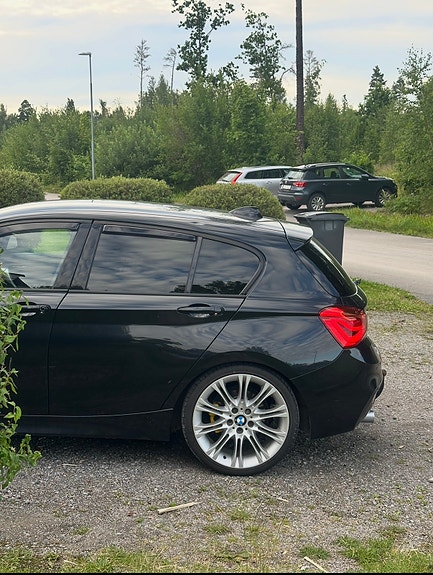 BMW 118d 5 of 6