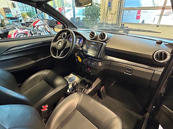 Aixam Coupe GTI Backkamera / Värmare / Baslåda / Carplay / Nyservad 13 of 15