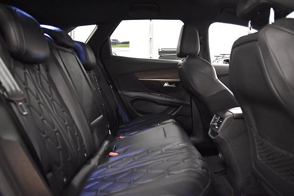 Peugeot 3008 14 of 28