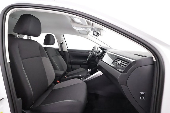 Volkswagen Polo 11 of 18