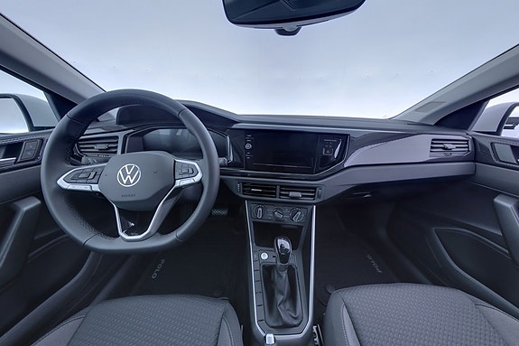 Volkswagen Polo 7 of 18