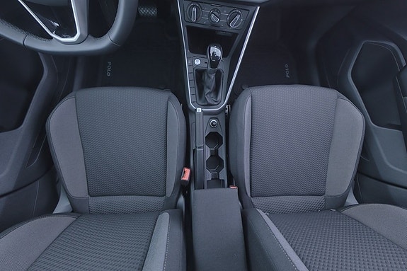 Volkswagen Polo 8 of 18