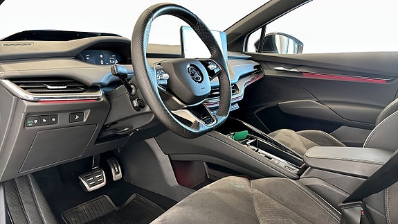 Skoda Enyaq 7 of 14
