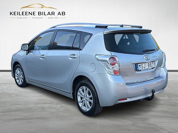 Toyota Verso 9 of 19