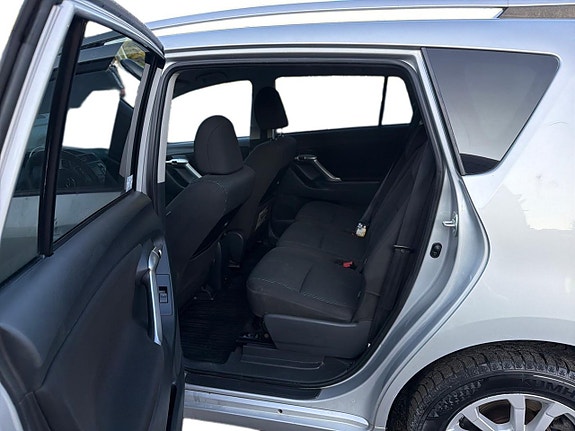 Toyota Verso 16 of 19