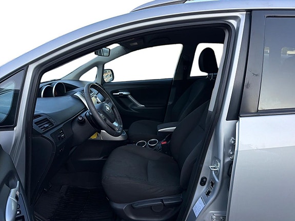 Toyota Verso 14 of 19