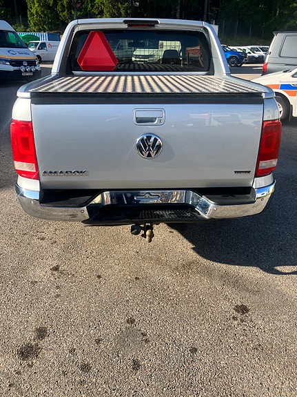 Volkswagen Amarok 4 of 12