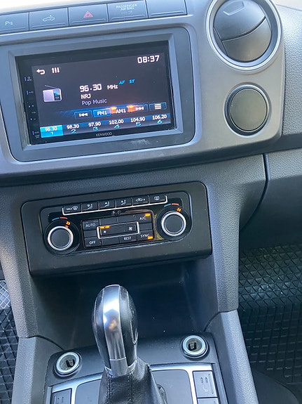 Volkswagen Amarok 7 of 12