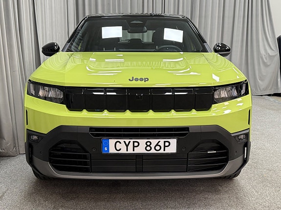 Jeep Compass 4 of 18