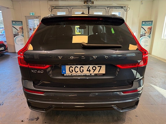 Volvo XC60 30 of 30