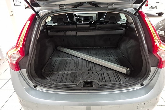 Volvo V60 6 of 10