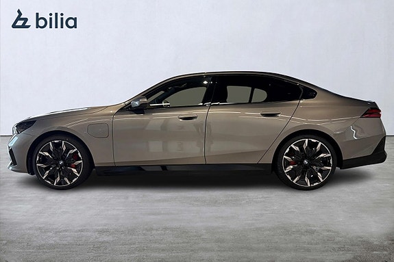 BMW 530e 3 of 18