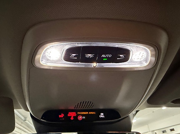 Volvo V60 Cross Country 13 of 18
