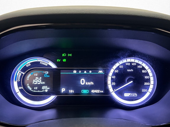 Kia Niro 14 of 30