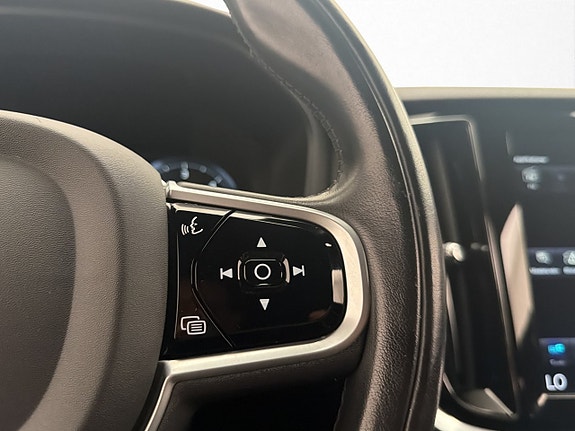 Volvo V60 15 of 30