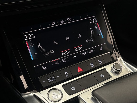 Audi e-tron 23 of 30
