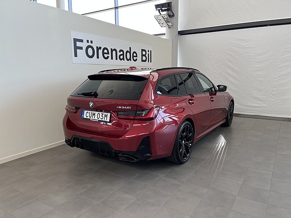 BMW M340i 15 of 16