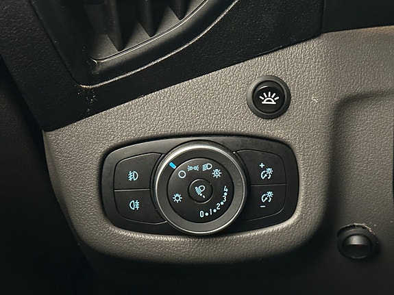 Ford Transit Connect 21 of 30