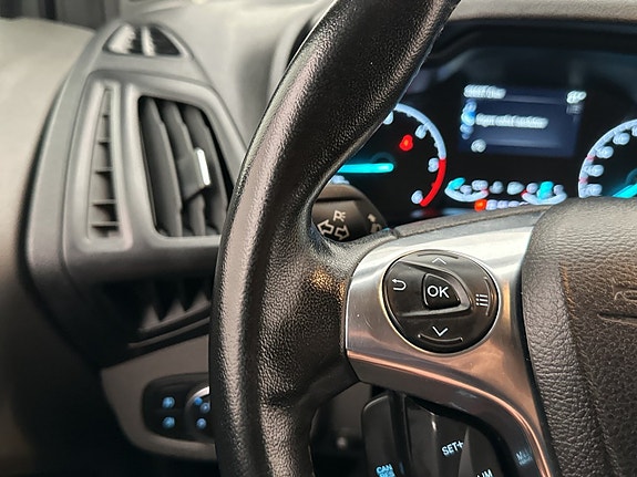 Ford Transit Connect 16 of 30