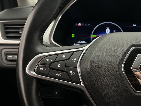 Renault Captur 14 of 30