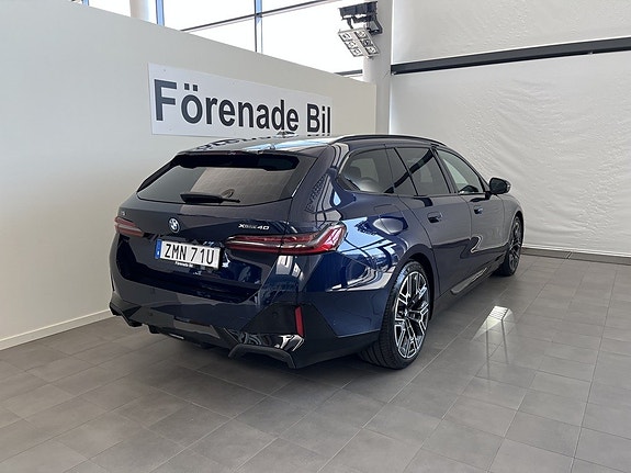 BMW i5 14 of 16