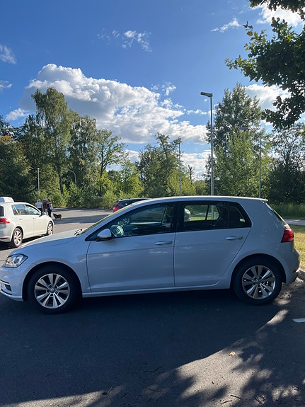 Volkswagen Golf VII 3 of 4