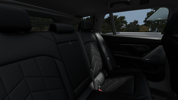 BMW 530e 11 of 12