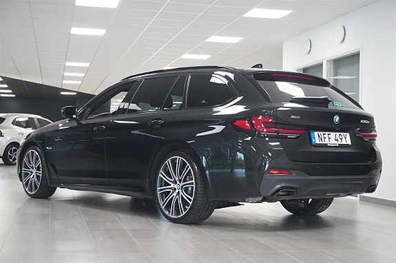BMW 530e 4 of 16