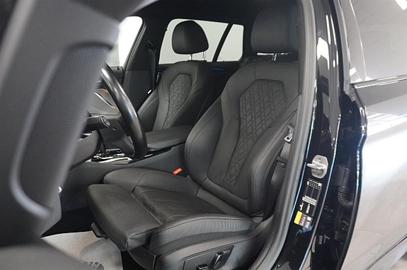 BMW 530e 6 of 16
