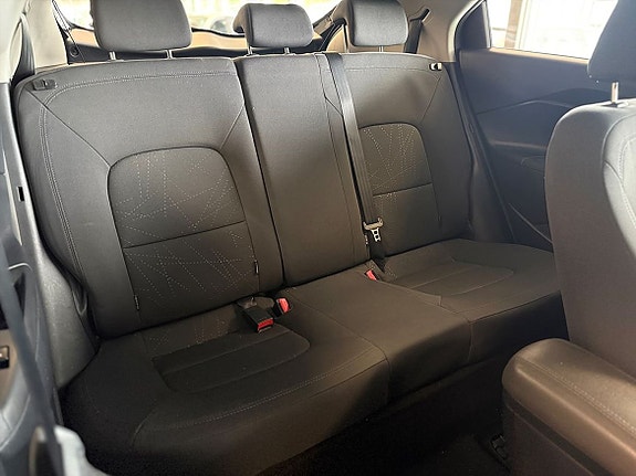 Kia Rio 12 of 14