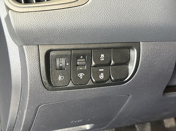Kia Rio 13 of 14