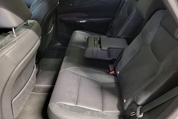 Lexus RX450h 7 of 15