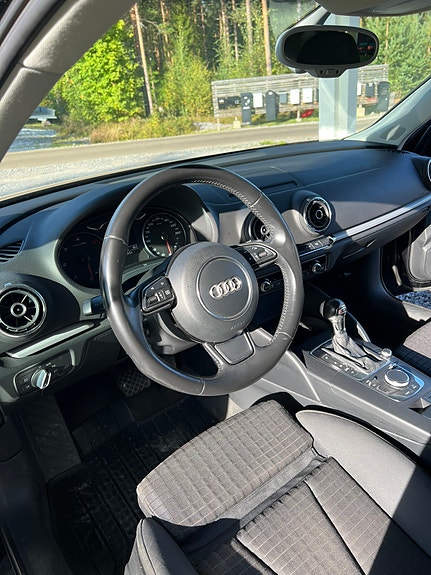 Audi A3 9 of 15