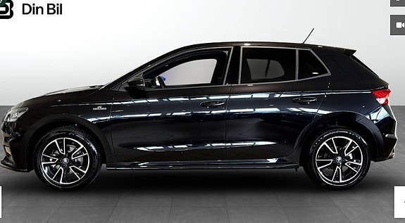 Skoda Fabia 2 of 4