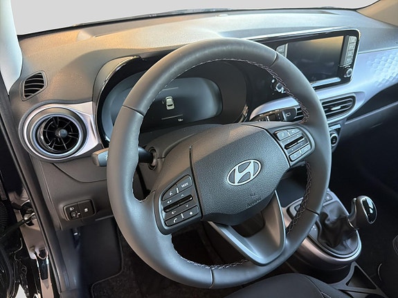 Hyundai i10 4 of 9
