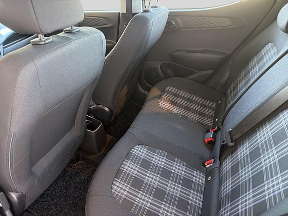 Hyundai i10 9 of 9