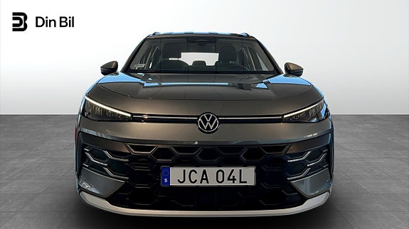 Volkswagen T-Roc 4 of 13