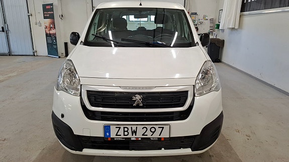 Peugeot Partner Tepee 8 of 13