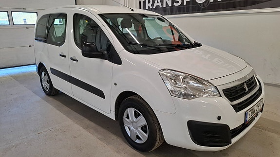 Peugeot Partner Tepee 2 of 13