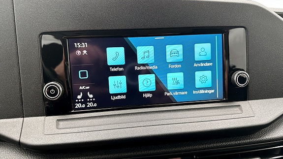 Volkswagen Caddy Maxi 14 of 18
