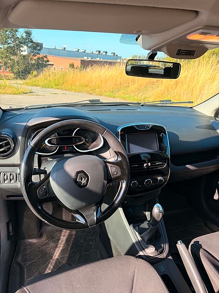 Renault Clio 5 of 11