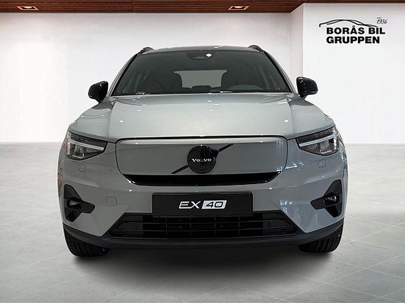 Volvo EX40 8 of 20