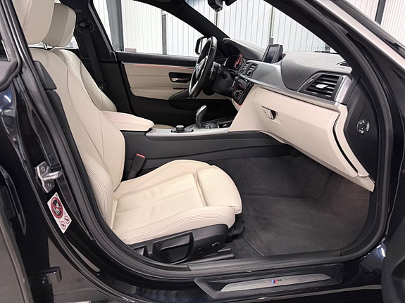 BMW 430i 23 of 29
