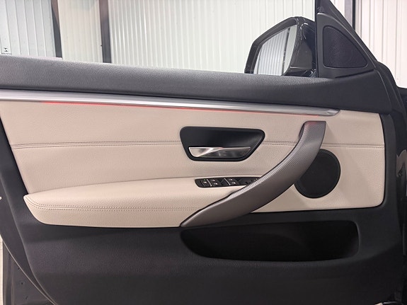 BMW 430i 24 of 29