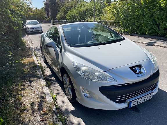 Peugeot 308 3 of 6