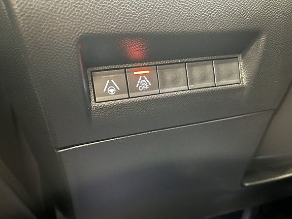 Peugeot 2008 18 of 18