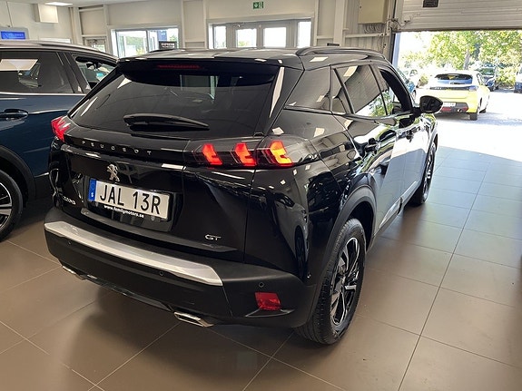 Peugeot 2008 3 of 18
