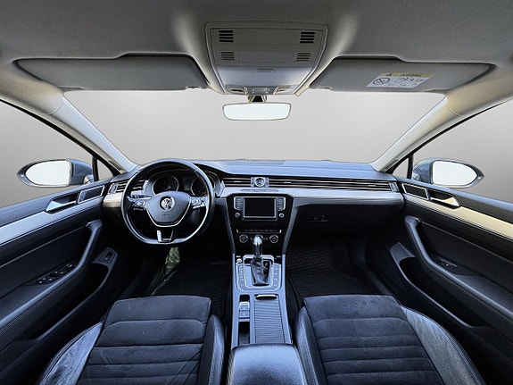 Volkswagen Passat 27 of 30