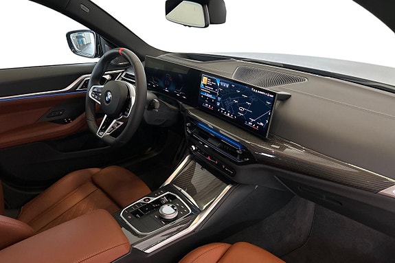 BMW i4 17 of 23